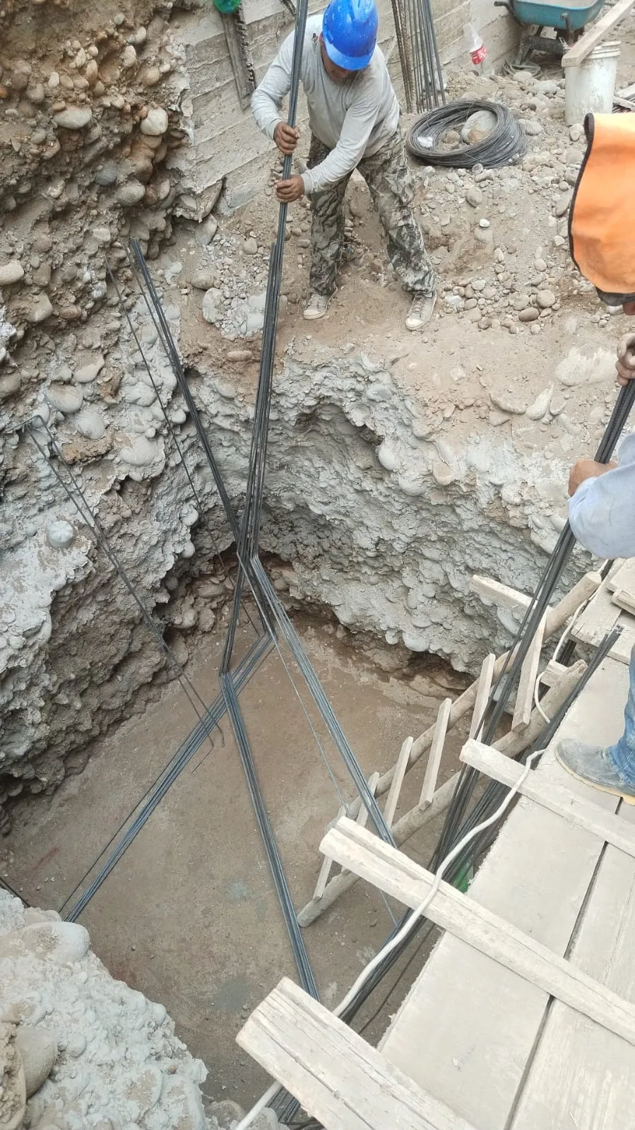 En obra · Vista 06. Proceso constructivo y trabajo de cuadrilla